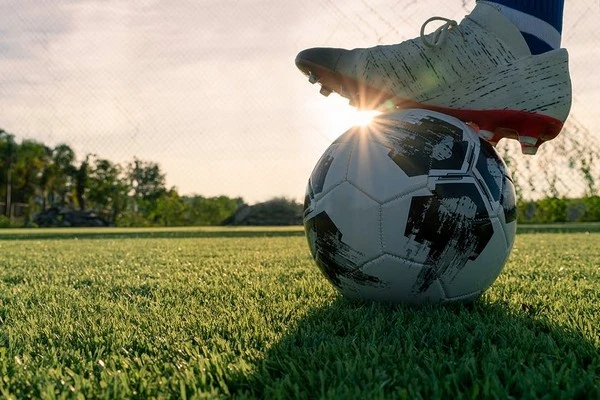 Immersive Wagering: Virtual Reality Football Handicap Betting